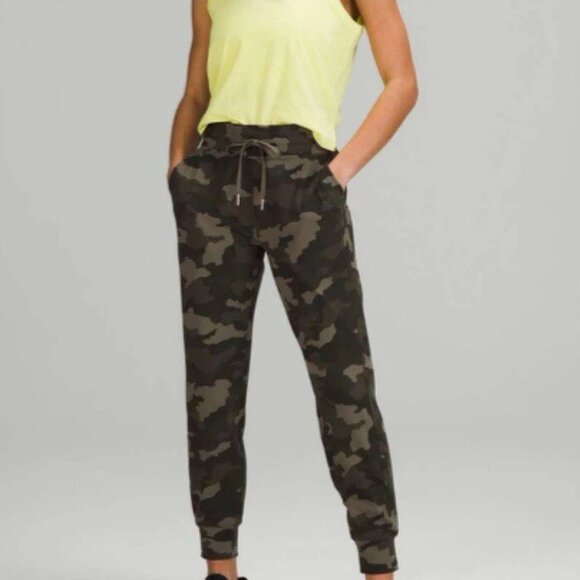Lululemon Ready to Rulu Camo High Rise Jogger Pants - Picture 1 of 10